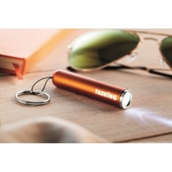  Lampe torche en plastique.