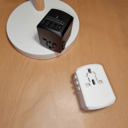 Tripper - Adaptateur de voyage universel