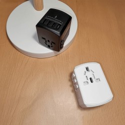 Tripper - Adaptateur de voyage universel