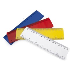 Règle en plastique 15cm