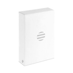 Jeu d'outils dans une boite