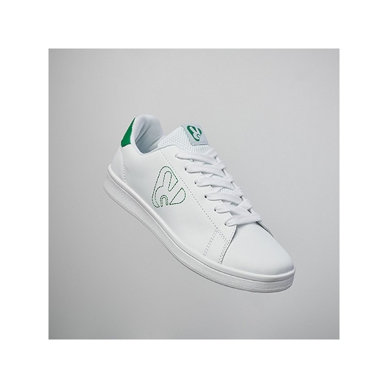 Chaussures de tennis / sneakers de style classique, très confortable et idéale pour un usage quotidien