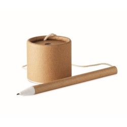 Stylo et support en papier.