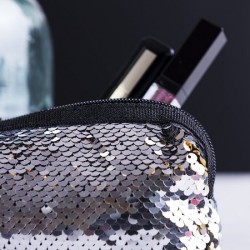 Trousse à paillettes