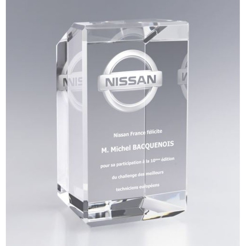 Grand trophée facetté