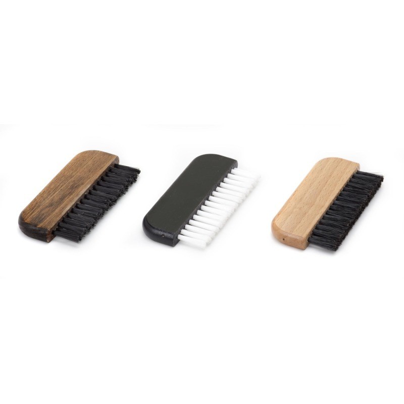 Brosse de poche pour vêtements