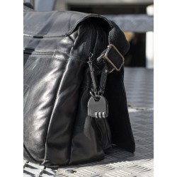 Cadenas à chiffres avec câble