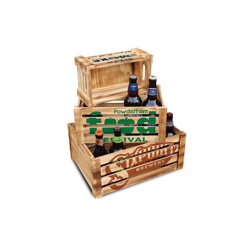 Caisse en bois clair s