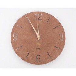 Horloge murale en bois