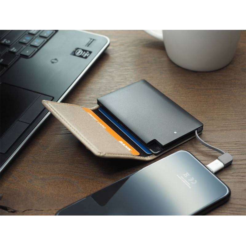 Etui pour cartes de crédit en cuir avec Powerbank 2500mAh