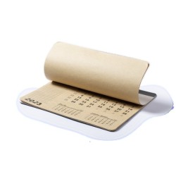 tapis de souris et calendrier 