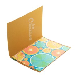 Carte postale avec essuie-lunettes quadri