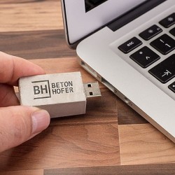 Clé usb en béton