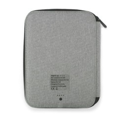 Conférencier avec powerbank 5000 mAh et chargeur inductif SENA