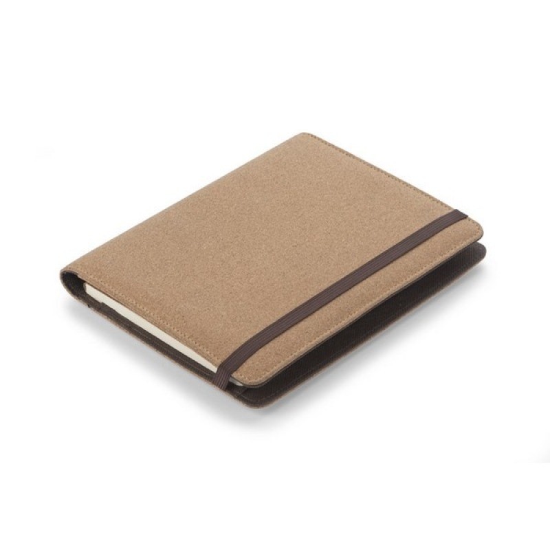 Conférencier avec chargeur à induction