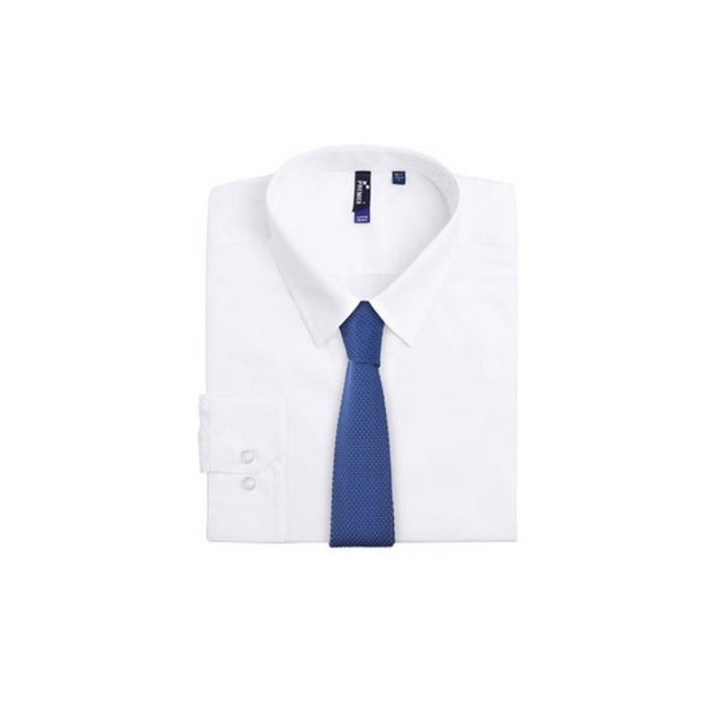 Cravate fine tricotée