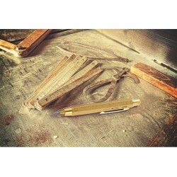 Crayon de charpentier multifonctions