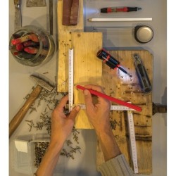 Crayon de bois charpentier