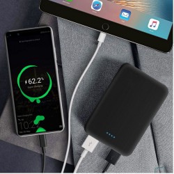 GOMU - Batterie Powerbank 10,000 mAh 2 Ports USB + 1 USB-C, Ultra-Compacte, Finition "Soft Touch"