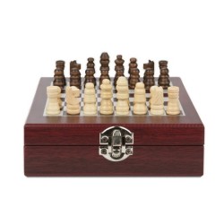 Set à vin avec jeu d'échecs