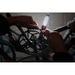 Lampe torche rechargeable aimantée