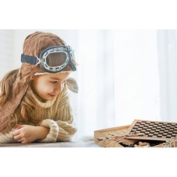  4 jeux dans une boîte en bois