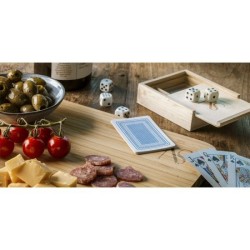 5 dés et un jeu de cartes (54) dans une boite en bois