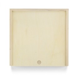 Set de 4 jeux dans la boîte pratique en bois