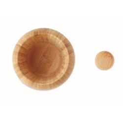 Mortier et pilon en bambou.