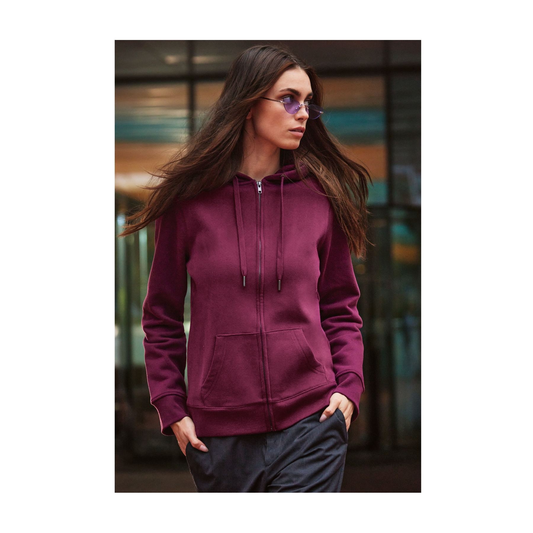 Sweat capuche zippé