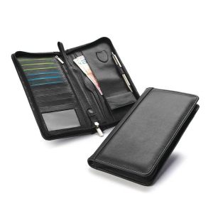 Compagnon de voyage zippé en cuir 246 × 130 × 31 mm