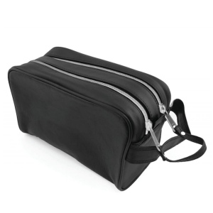 Trousse de toilette en cuir 215 × 135 × 105 mm