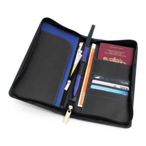 Compagnon de voyage zippé en cuir 135 × 245 × 28 mm